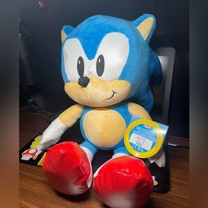 Sonic the Hedgehog Jumbo Plushie